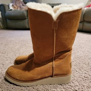 UGG Koolaburra mid boots